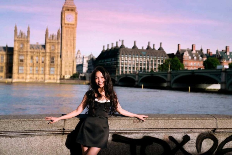 Hiền Thục dạo chơi bờ sông Thames, check in tháp Big Ben - 6