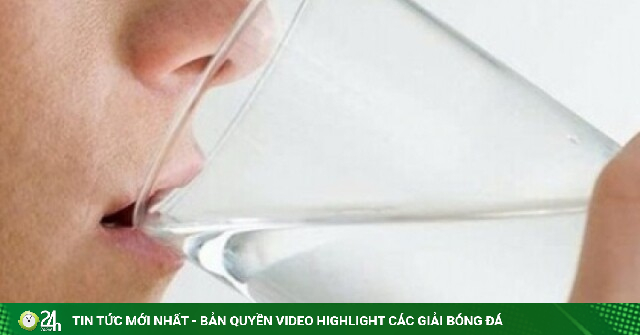Trước cuộc nhậu nên uống gì để lâu say? Cánh mày râu cần biết