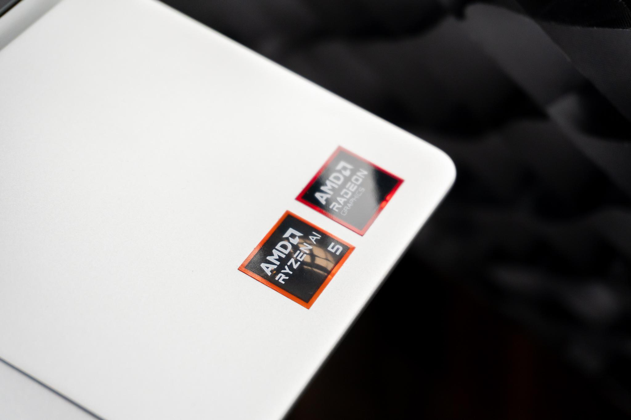 Laptop chip Ryzen AI đạt chuẩn Copilot+ PC