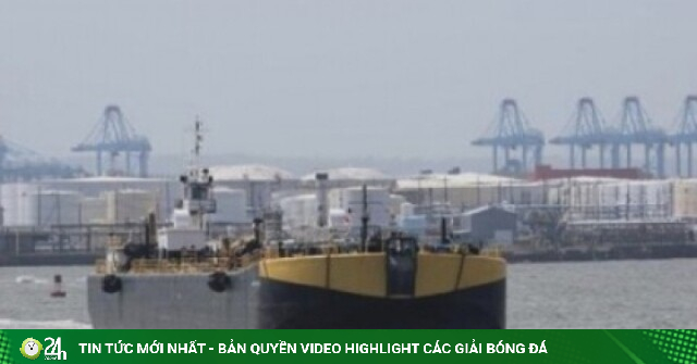 Houthi liên tiếp tấn công tàu dầu của Saudi Arabia