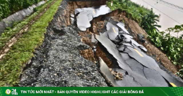 Sạt lở sâu 20m, cuốn trôi 50m mặt đường tại xã Bảo Hà Lào Cai