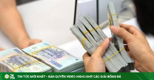 Nhiều ngân hàng hạ lãi suất huy động