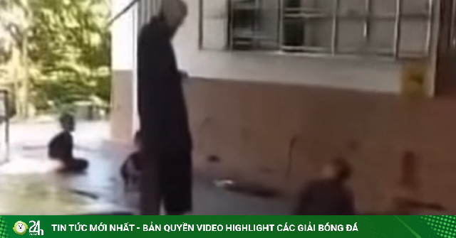 Vụ người đàn ông đầu trọc đánh bé trai ở chùa Bầu: Bắt một đối tượng