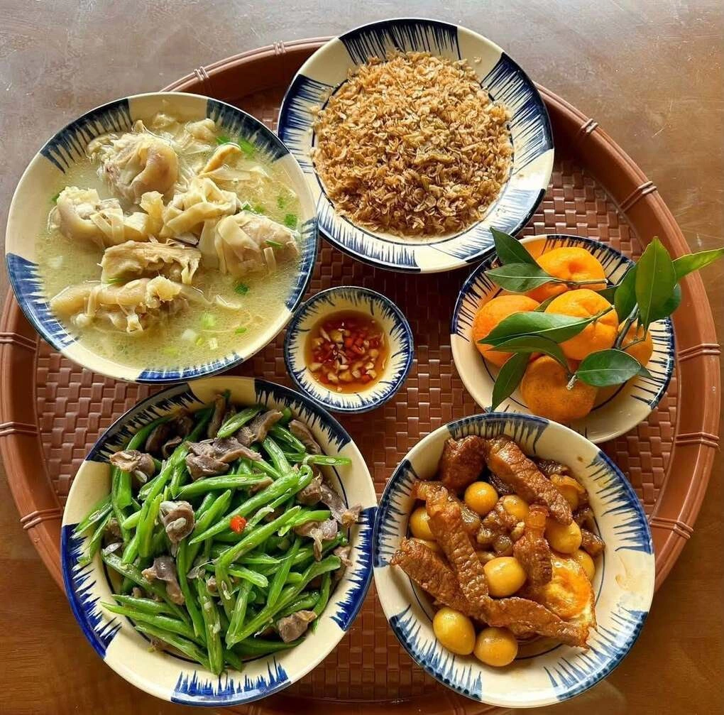 Đi làm về muộn, mẹ đảm Quảng Ninh nấu mâm cơm đủ món mỗi ngày - 9