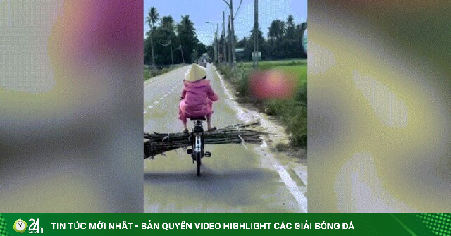 Clip: Hú hồn người phụ nữ ung dung chở mía chắn ngang đường mặc ô tô bấm còi