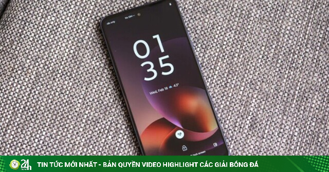 Thứ từng làm nên lợi thế điện thoại Android đang biến mất ra sao?