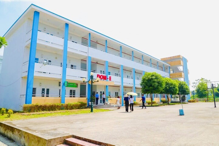 Cận cảnh 'đô thị đại học' của ĐH Quốc gia Hà Nội trước ngày đón 17.000 sinh viên - 12