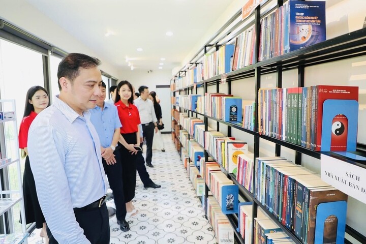Cận cảnh 'đô thị đại học' của ĐH Quốc gia Hà Nội trước ngày đón 17.000 sinh viên - 9