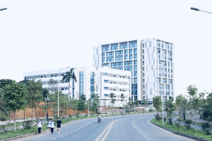 Cận cảnh 'đô thị đại học' của ĐH Quốc gia Hà Nội trước ngày đón 17.000 sinh viên - 13