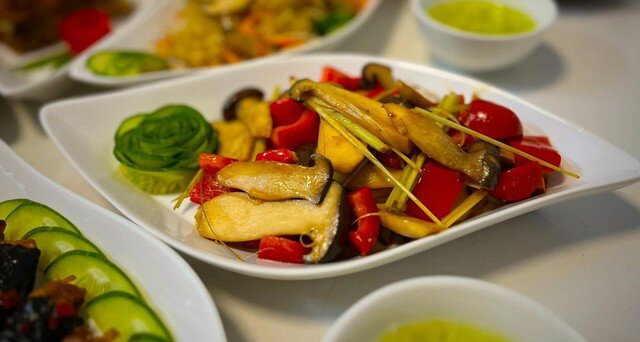 Gợi ý cách làm 5 món chay Rằm tháng 7 đẹp mắt, thanh tịnh từ những nguyên liệu quen thuộc - 2