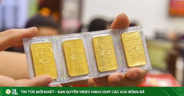 Giá vàng thế giới tăng mạnh, có nên mua vàng lúc này?