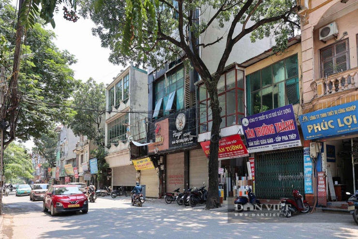 Mục sở thị khu đất rộng 6.800m2 kẹp giữa La Thành và Vành đai 1 chuẩn bị thành vườn hoa, bãi đỗ xe