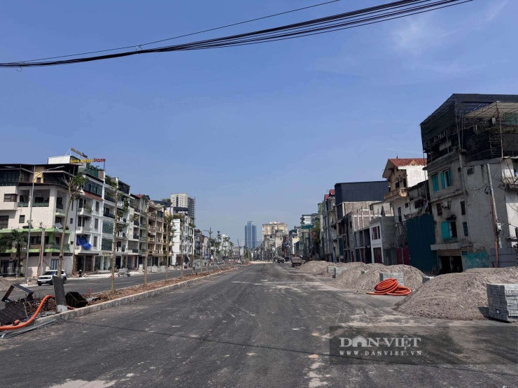 Mục sở thị khu đất rộng 6.800m2 kẹp giữa La Thành và Vành đai 1 chuẩn bị thành vườn hoa, bãi đỗ xe