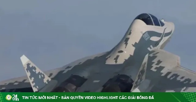 Su-57 2 chỗ ngồi: Nga đang chuẩn bị cho chiến tranh thế hệ mới?