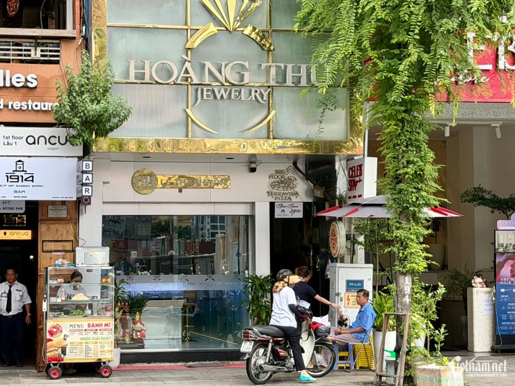 Thu Hà