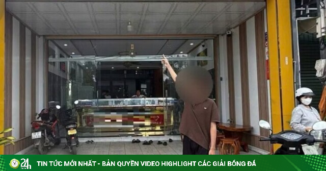 Nam sinh đại học giả làm khách mua hàng rồi cướp giật lắc vàng