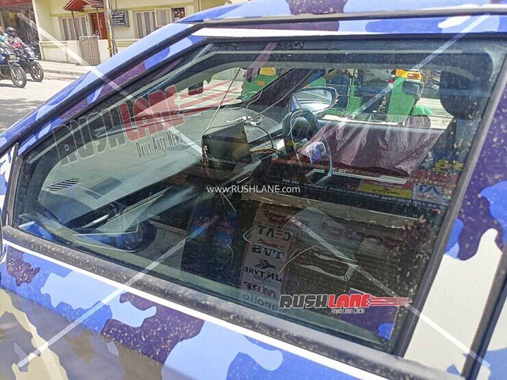 VinFast VF 5 thế hệ mới lộ diện không che tại Việt Nam