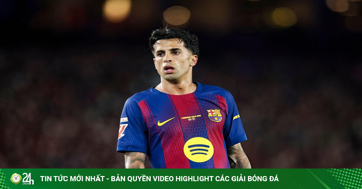Cảnh sát dùng dùi cui dập bạo loạn ở trận Barca - Al Ahly, Cancelo "ngã ngửa" vì bị hủy lễ ra mắt