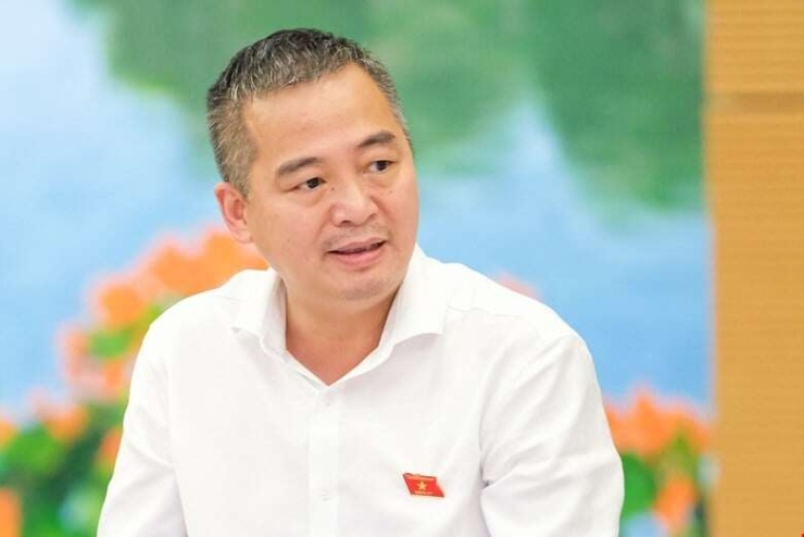 PGS.TS Nguyễn Lân Hiếu, Giám đốc Bệnh viện Đại học Y Hà Nội. Ảnh: Quốc hội