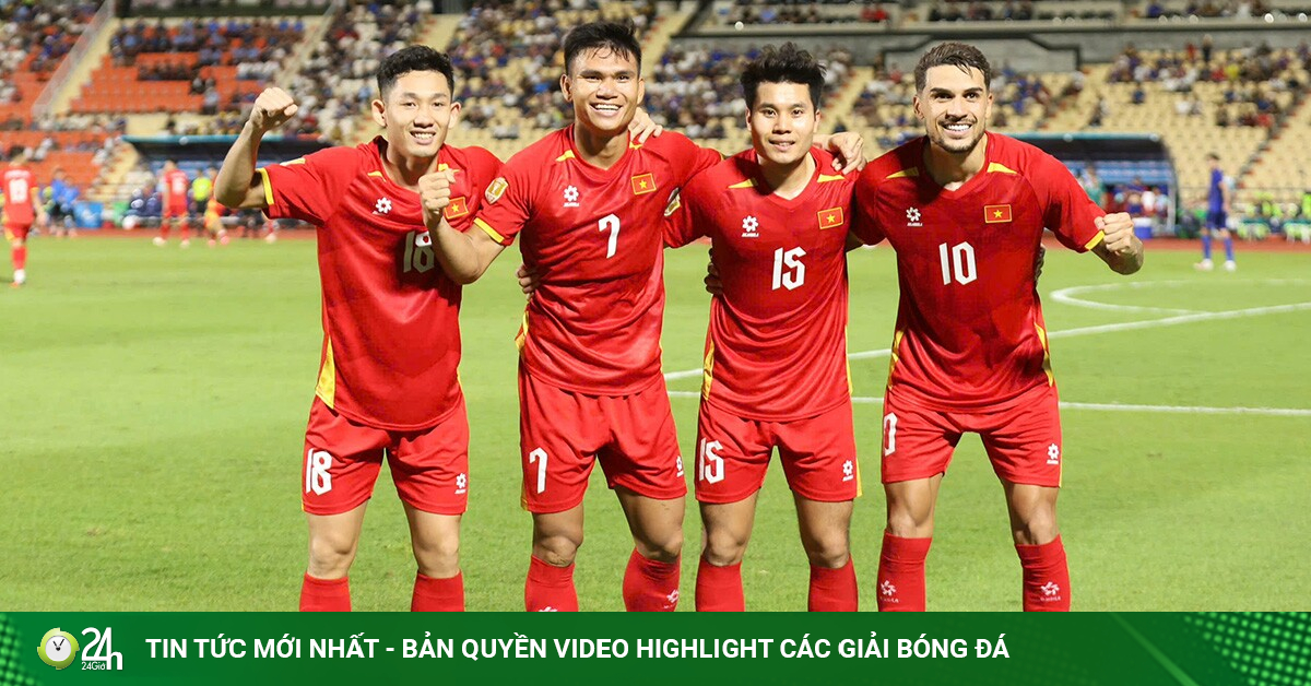Video bóng đá Thái Lan - Việt Nam: Đỉnh cao thay người, tiến gần ngôi vương (Chung kết AFF Cup)