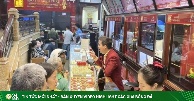 Thấp hơn thế giới gần 2 triệu/lượng - diễn biến hiếm có của giá vàng trong nước