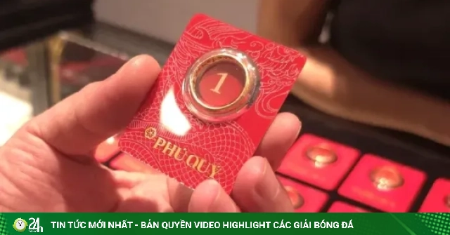 Giá vàng SJC đứng im, vàng nhẫn giảm