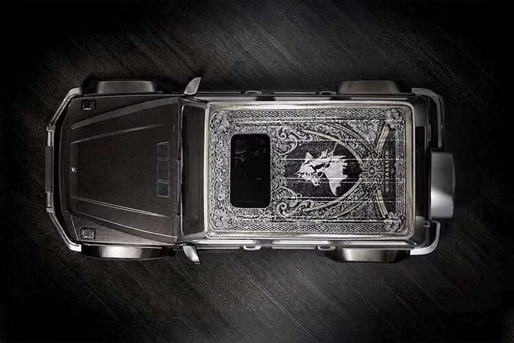 Ngoài phần nóc, G-Stallion được Carlex trang bị bộ bodykit riêng với vòm bánh mở rộng.
