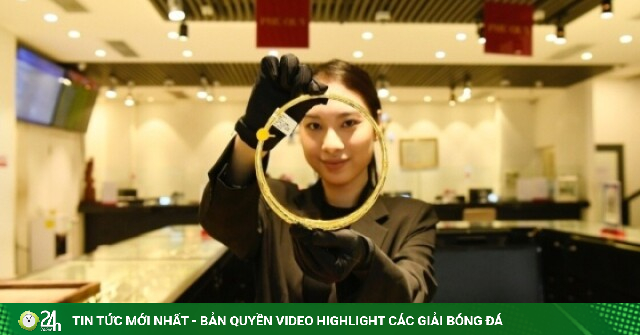 Giá vàng hôm nay 31/8: Thị trường giao dịch ở ngưỡng thấp