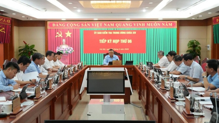 Không áp dụng thời hiệu kỷ luật Đảng với vi phạm về văn bằng, chứng chỉ