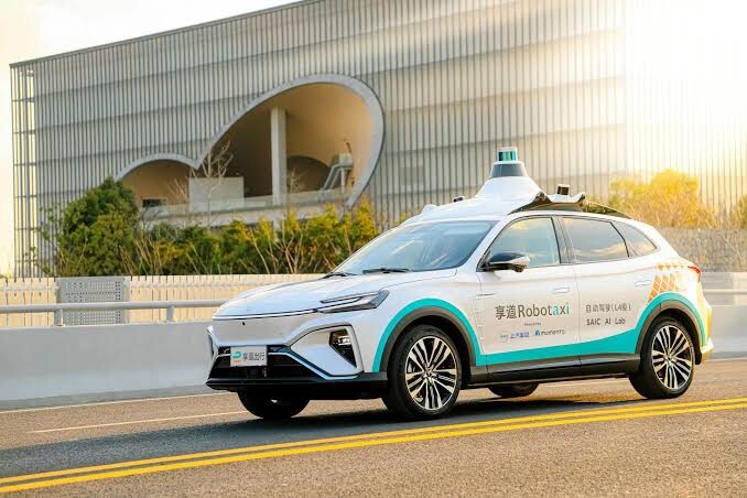 Robotaxi của SAIC do Apollo Go vận hành đang phát triển nhanh chóng tại các thành phố lớn ở Trung Quốc