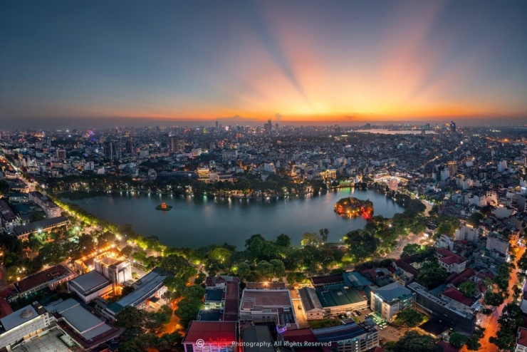 Hà Nội cần cái mới, nhưng có nhất thiết phải ở Hồ Gươm?