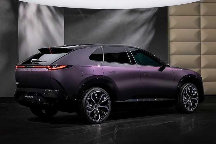 Mazda CX-6e chốt ngày ra mắt, SUV điện có màn hình siêu khủng - 2