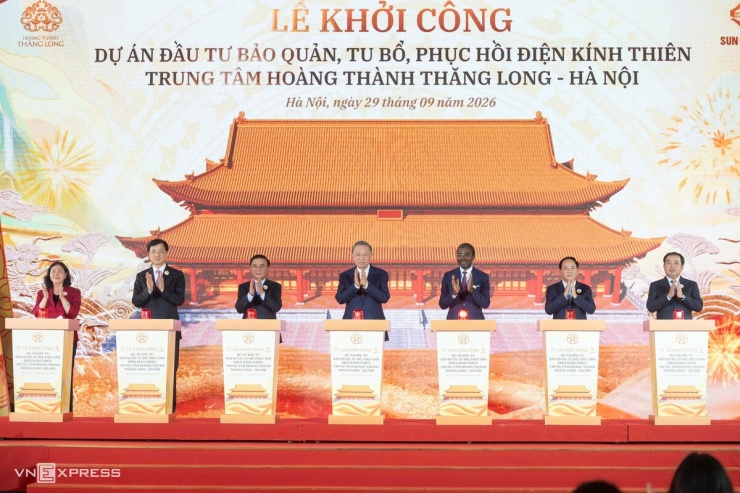 Phối cảnh điện Kính Thiên ở hoàng thành Thăng Long