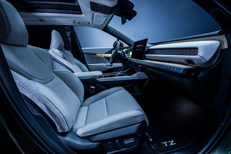 Lexus TZ 2027 chốt giá từ 1,66 tỷ đồng, SUV điện 3 hàng ghế đi hơn 500km/lần sạc - 3