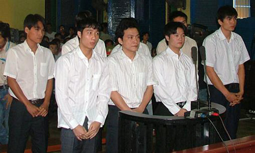 Bóng đá VN: Scandal, nghi án, sốc và ngán - 1