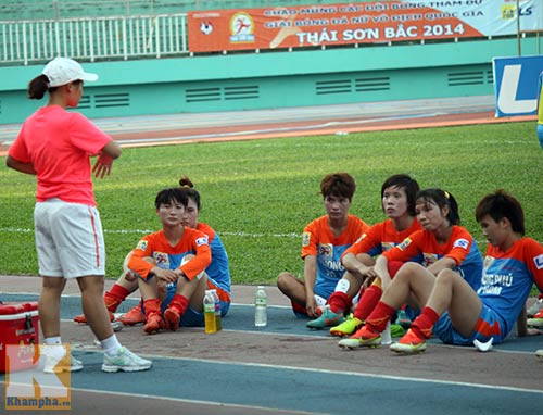 Văn Thị Thanh: Ngôi sao ngày ấy & HLV bây giờ - 9