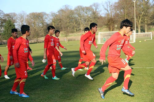 U19 Việt Nam: Chờ Văn Toàn “nổ súng” - 5