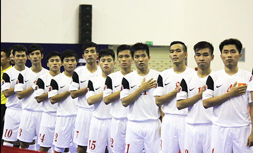 Tứ kết futsal châu Á, VN-Iran: Thoải mái cống hiến - 1