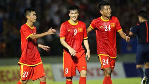 "Đội tuyển VN có thể bị loại ở vòng bảng AFF Cup" - 1