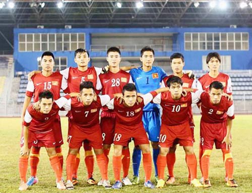 Cử U19 đi đá SEA Games, ai lại làm thế? - 2