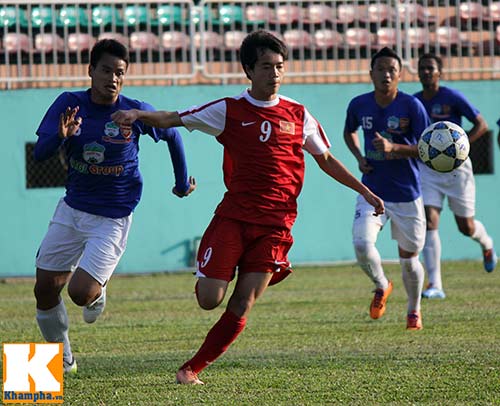 U19 Việt Nam làm “náo động” Pleiku - 9