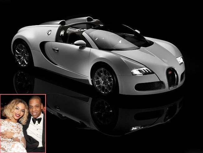 Beyonce&nbsp;mua tặng chồng Jay Z chiếc siêu xe Bugatti Veyron Grand Sport trị giá 2 triệu USD nhân dịp sinh nhật Jay Z.