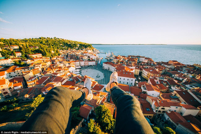 Khung cảnh thanh bình và đẹp mê hồn ở Piran, Slovenia.