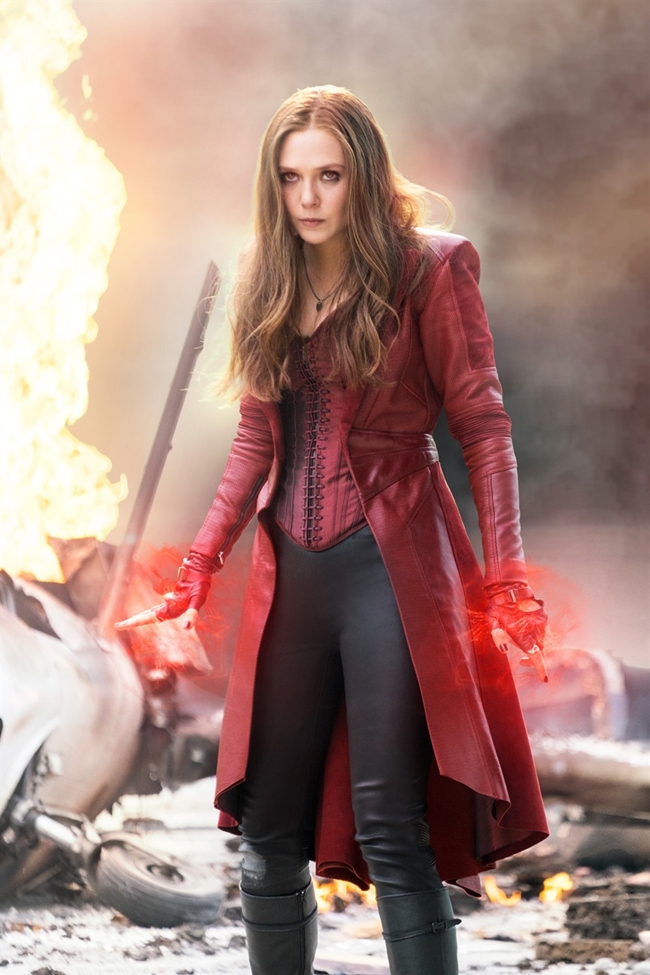 Vai &#34;phù thủy áo đỏ&#34; Scarlet do Elizabeth Olsen đóng Captain America: Civil War tạo được nhiều ấn tượng với người xem.