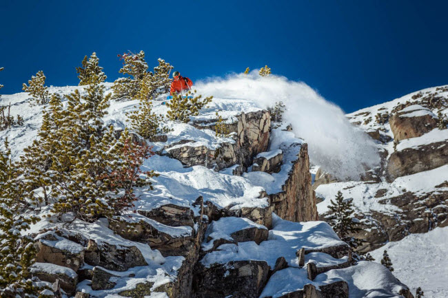 Các đường trượt tuyết ở Yellowstone Club có nhiều mức độ khó khác nhau dành cho người mới tập cho tới những vận động viên chuyên nghiệp.