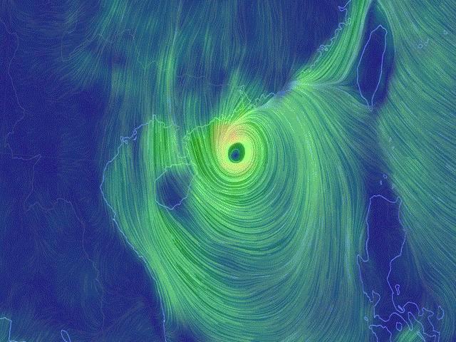 Nóng trong tuần: Nín thở dõi theo đường đi siêu dị của cơn bão số 11
