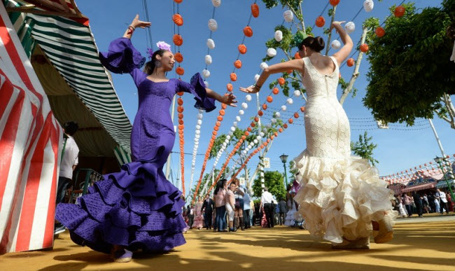 Học nhảy Flamenco ở thành phố Barcelona, Tây Ban Nha.