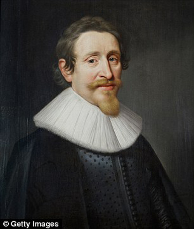 23. Hugo Grotius &#40;IQ: 200&#41; là luật sư người Hà Lan, ông có những đóng góp tích cực vào luật pháp quốc tế và là tác giả của tác phẩm có tên &#34;Về luật chiến tranh và hoà bình&#34;.