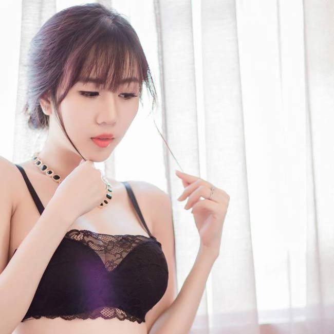 Càng ngày, hot girl Sài thành càng đẹp mặn mà.&nbsp;