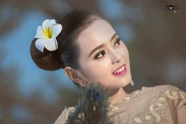 Đây là Hoa hậu Quốc tế Lào năm 2017 &#40;Miss International Laos&#41; - Phounesup Phonnyotha.